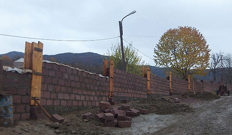 Չինարիում ավարտվել է պաշտպանական պատի կառուցումը