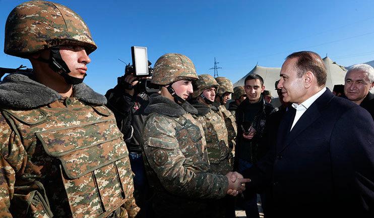 Վարչապետն այցելել է Հայաստանի հյուսիսարեւելյան դիրքեր