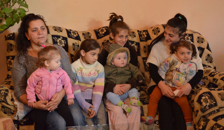 Հայաստանի երիտասարդական հիմնադրամը օգնություն է տրամադրել բազմազավակ ընտանիքին
