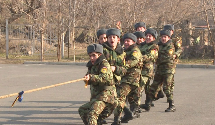 Ովքե՞ր են Հայկական բանակի ամենակրտսեր ու ամենավճռական զինվորները