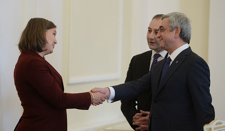 Պաշտոնական այցով Հայաստանում է ԱՄՆ-ի պետքարտուղարի տեղակալ Վիկտորյա Նյուլանդը