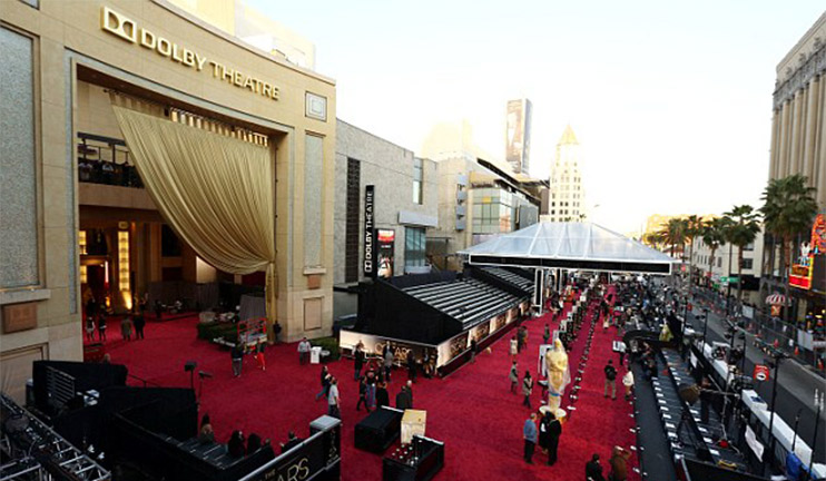 How are the last preparations for “Oscar” Academy Awards going