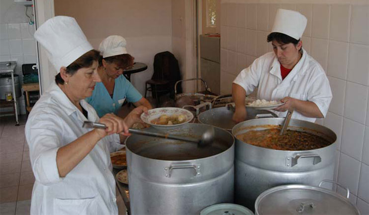 The government strengthens the food safety control