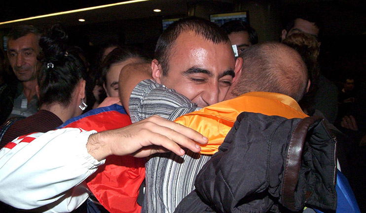 Hakob Injighulyan Is Bak to Homeland