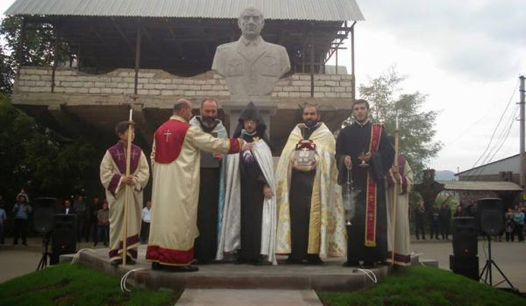Colonel Ghavalyan Bust Inaugurated in Berd