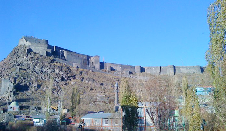 Talking monuments: Kars fortress