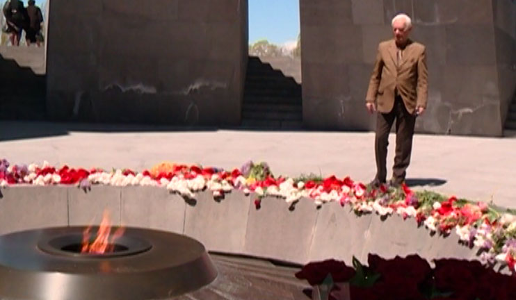 Խոսող կոթողներ. Ծիծեռնակաբերդի հուշահամալիր