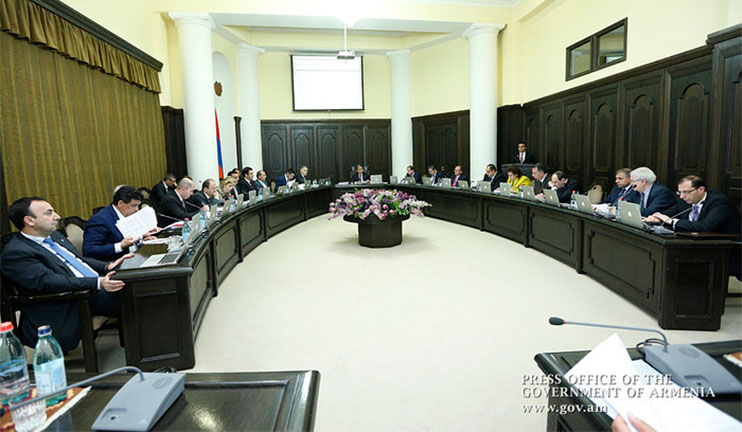 Գործադիրի ղեկավարն ու կառավարության անդամները կաջակցեն նախկին զինծառայողի բուժմանը