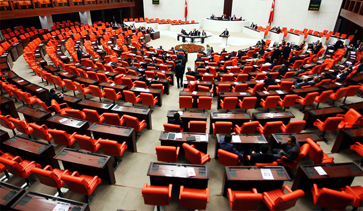 Turkish intellectuals demand fair and transparent parliamentary elections