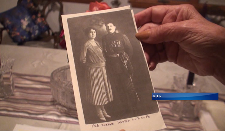 The daughter of Dro's fellow soldier keeps many relics her father left