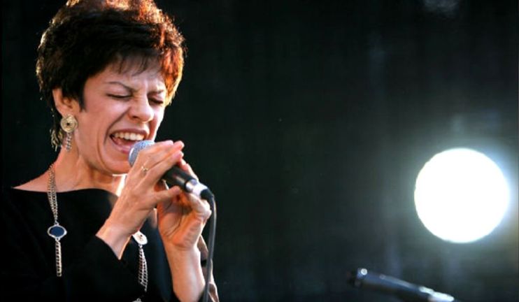 Հունիսի 5-ը երգչուհի Տաթեւիկ Հովհաննիսյանի ծննդյան օրն է