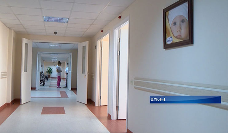 The doctors urge to vaccinate children against measles before travelling abroad