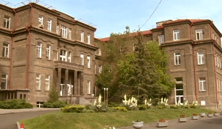 Խոսող կոթողներ. առաջին հիվանդանոց