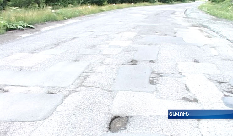The road connecting Dilijan to Vanadzor needs repair