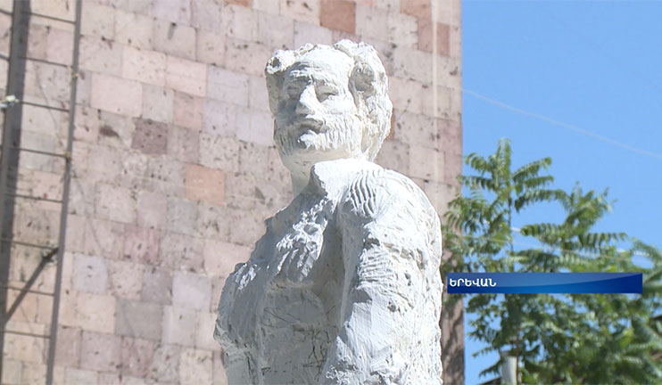 Քըրքորյանի գիպսե դիմաքանդակի մասին պատմությունը