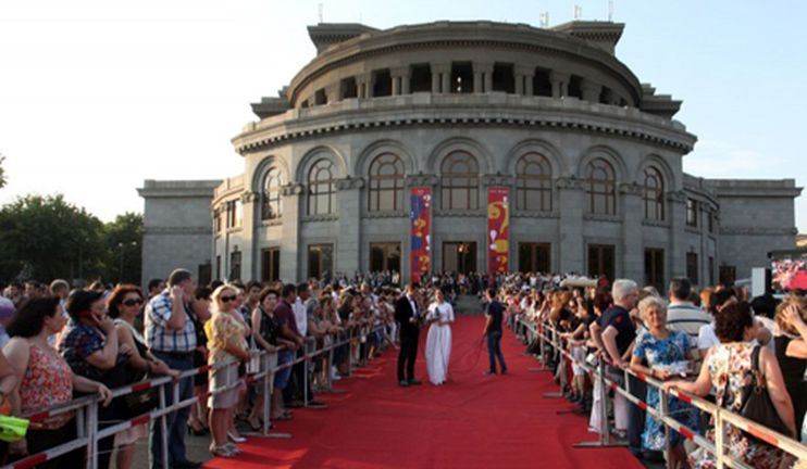 «Ոսկե ծիրան» միջազգային կինոփառատոնի օրագիր. մաս առաջին