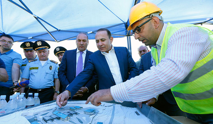 Prime Minister Hovik Abrahamyan visited the Bagratashen customs checkpoint