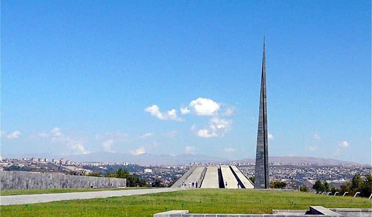 Հայոց ցեղասպանության զոհերի երևանյան հուշարձանները