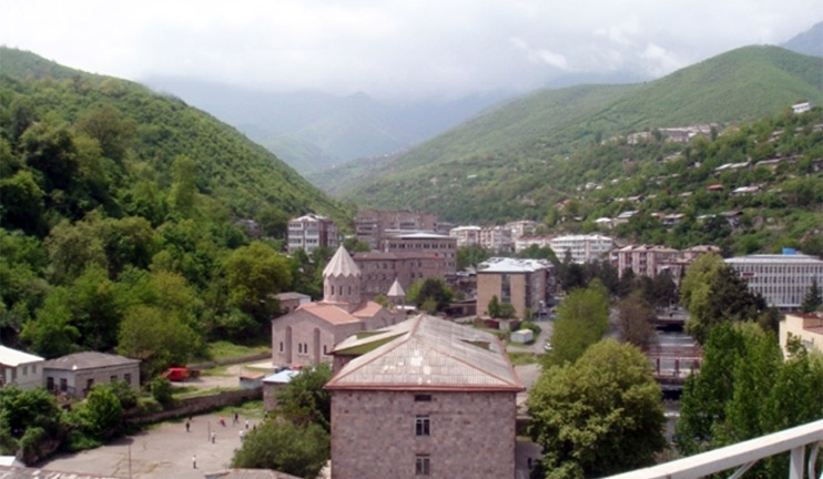 Բրիտանահայ բարերարը վերազինել է Կապանի բժշկական կենտրոնի մանկական բաժանմունքը