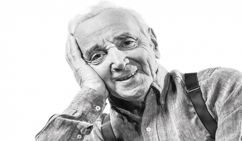 Դժվար կյանքս ու խաբված սերերս ինձ դարձրին այն, ինչ կամ, ու ես ինձ դուր եմ գալիս. մայիսի 22-ին ծնվել է Ազնավուրը