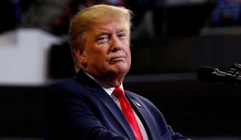 Թրամփը կատակով առաջարկել է իրեն քննադատող լրագրողներին ուղարկել տիեզերք. Интерфакс