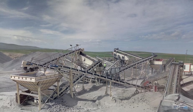 Սուրեն Պապիկյանն այցելել է Արամուսի ասֆալտի գործարան