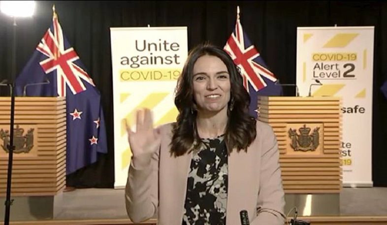 Երկրաշարժ ուղիղ եթերի ժամանակ. The Daily Mail