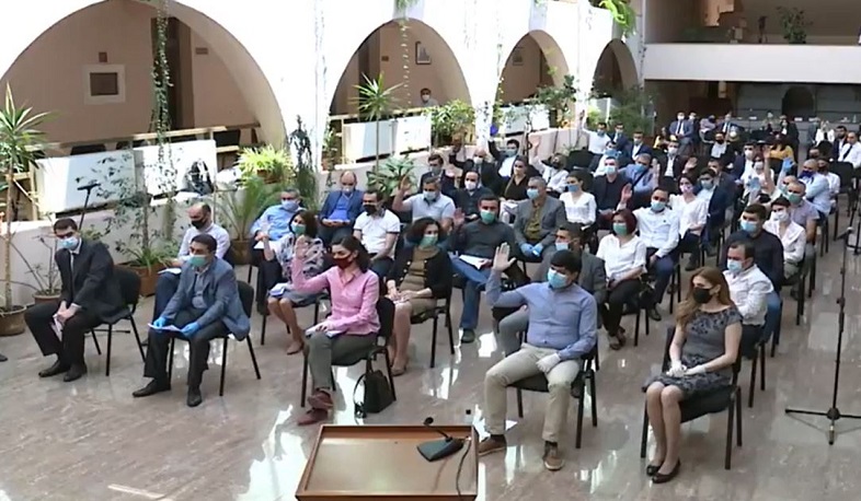 ԵԿՄ-ին անհատույց օգտագործման գույք հանձնելու հարցում ավագանու մեծամասնությունը միակարծիք չէր