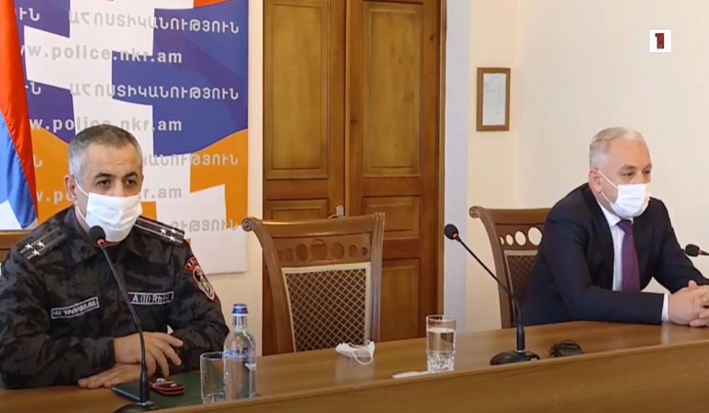 ԱՀ նորանշանակ ոստիկանապետի առաջին հրամանը. Լևոն Մնացականյանը պարգևատրվեց «Օրենքի պատվար» մեդալով