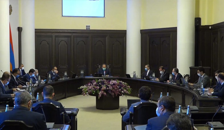 If there are 7,000 diagnosed cases in the country, it means that there are 14,000 infected people. PM