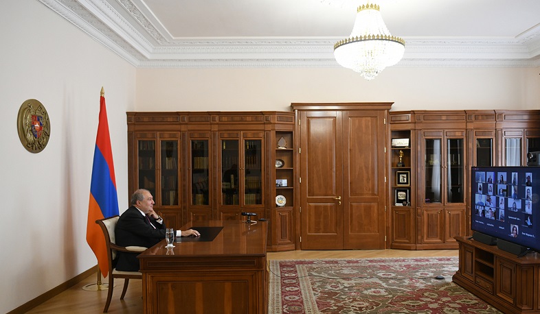 Հայաստանի ապագան ձեր ձեռքերում է, և իմ դերն է՝ աջակցել ձեզ. նախագահը՝ ուսանողներին