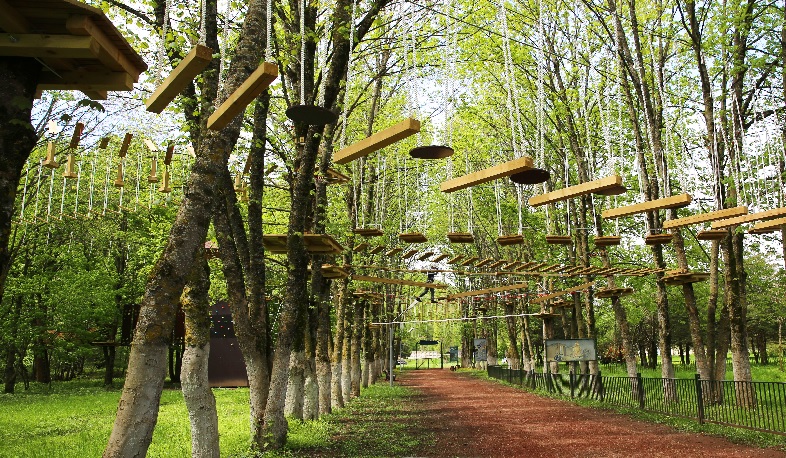 Դիլիջանի բարեկարգված քաղաքային այգին՝ գեղեցիկ հանրային ժամանցի վայր