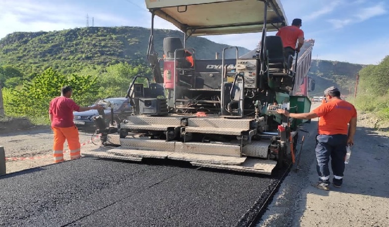 Մ6-ի ճանապարհի տարբեր հատվածներում կատարվում են ասֆալտապատման աշխատանքներ