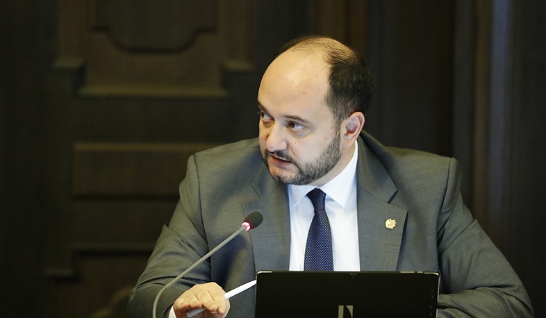 Կձեռնարկենք ամենախիստ միջոցները. նախարարը՝ Վերջին զանգի տեսանյութի մասին