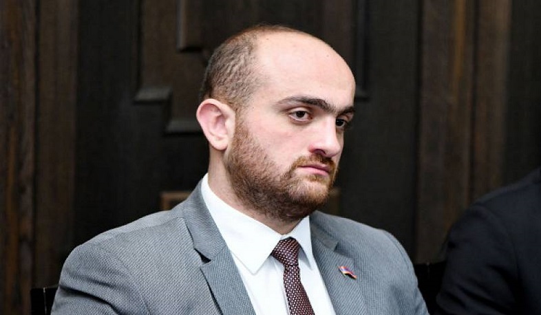 Տուկի թելով քաղաքական հետագիծ չեն թողնում