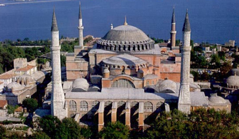 Թուրքիայի Պետխորհրդում քննարկվում է Սուրբ Սոֆիայի տաճարը մզկիթի վերածելու հարցը. Ermenihaber