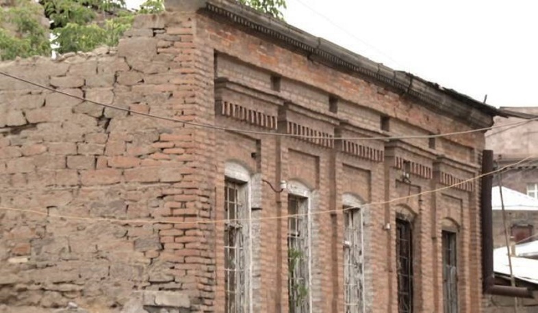 Ֆիրդուսու աղյուսաշեն շենքի քարերը կհամարակալվեն և կպահպանվեն կառուցվող շենքերից մեկի ֆասադում. Սիսեռյան