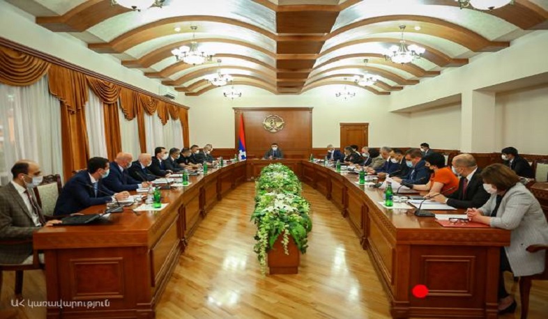 ԱՀ պետնախարարի հրավիրած խորհրդակցությունը նվիրվել է նախագահի գործունեության 5-ամյա ծրագրի մշակմանը