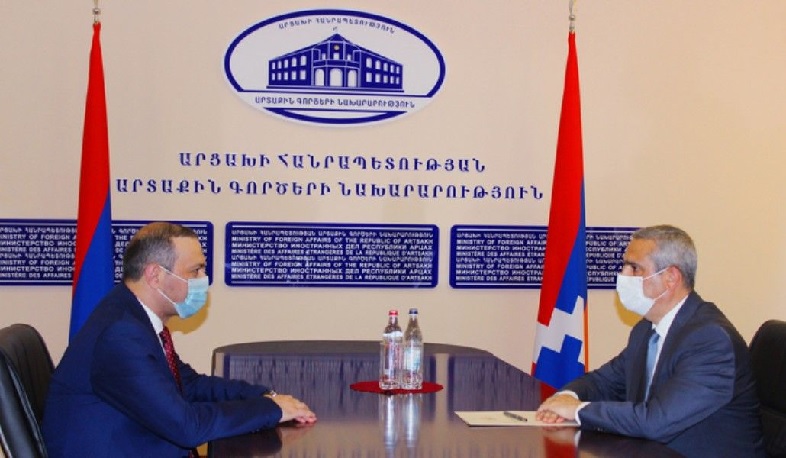 Մասիս Մայիլյանը հանդիպել է Արմեն Գրիգորյանի հետ