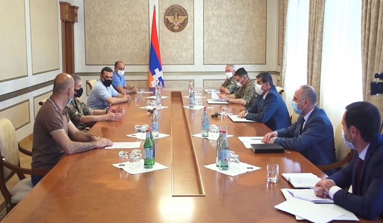 Քննարկել ենք բանակաշինության և պաշտպանության ոլորտին վերաբերող մի շարք հարցեր. ԱՀ նախագահ