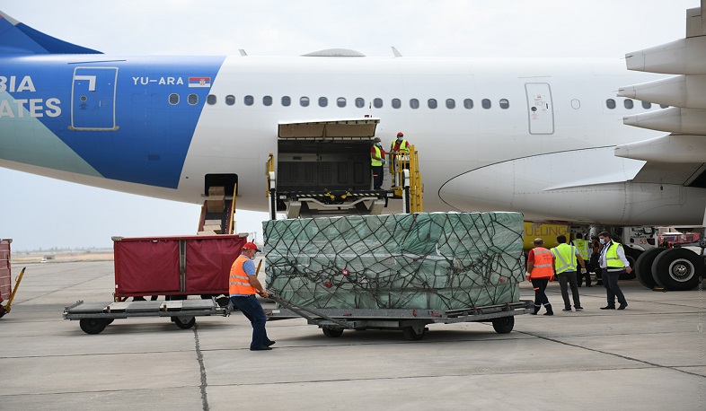 The first plane loaded with medical supplies and equipment arrived in Armenia from Serbia