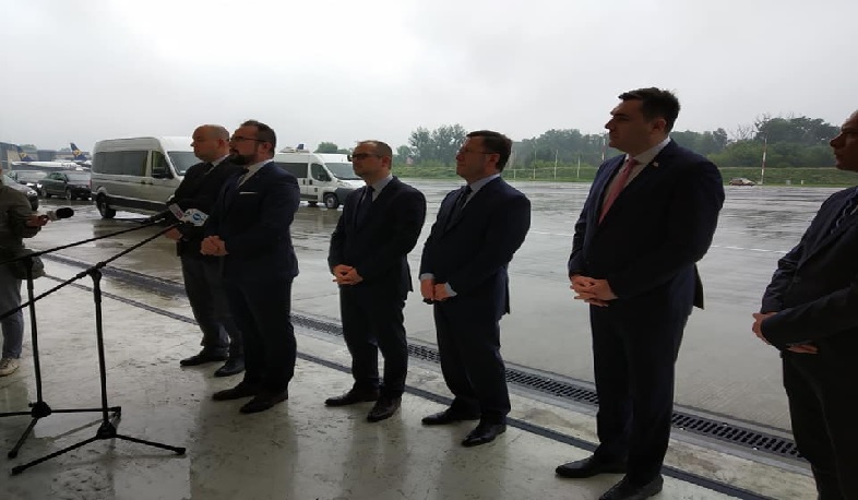 A plane loaded with medical supplies is coming to Armenia from Poland ․ RA Embassy