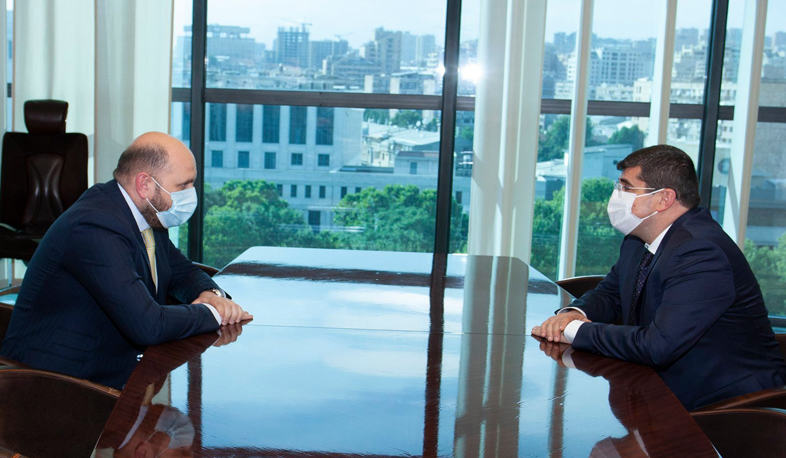 Արայիկ Հարությունյանը հանդիպել է ՀՀ Կենտրոնական բանկի նախագահ Մարտին Գալստյանի հետ