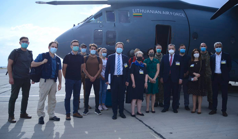 Լիտվայից ժամանած բուժաշխատողները և փորձագետները Հայաստանում կմնան 14 օր