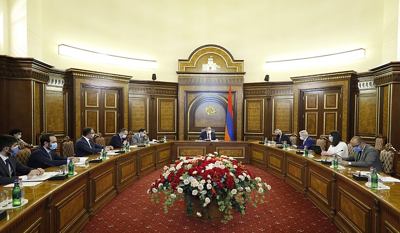 Մեկնարկել են 2021-2023 թթ. ՄԺԾԾ նախագծով նախարարությունների ներկայացրած հայտերի քննարկումները