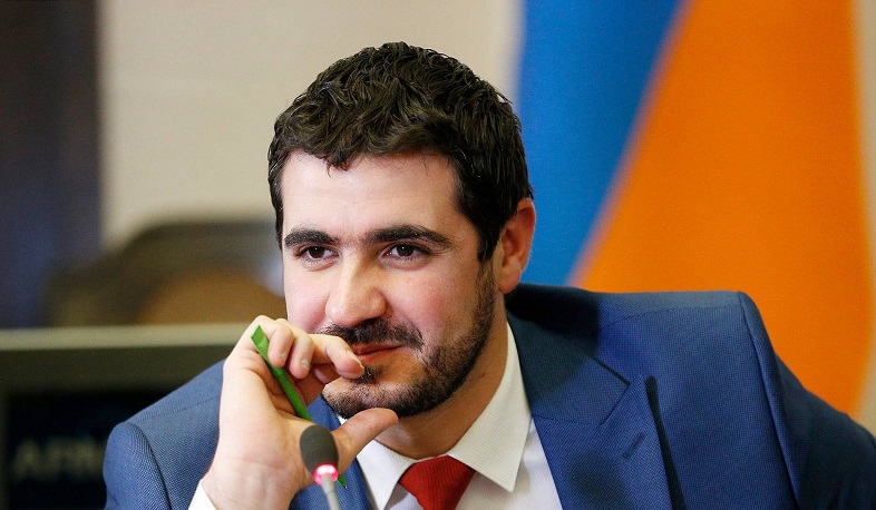 Խնդրում եմ մեր համապատասխան քաղաքական ուժերին՝ մեր ՍԴ նախկին անդամներին պատրանքների մեջ չգցել