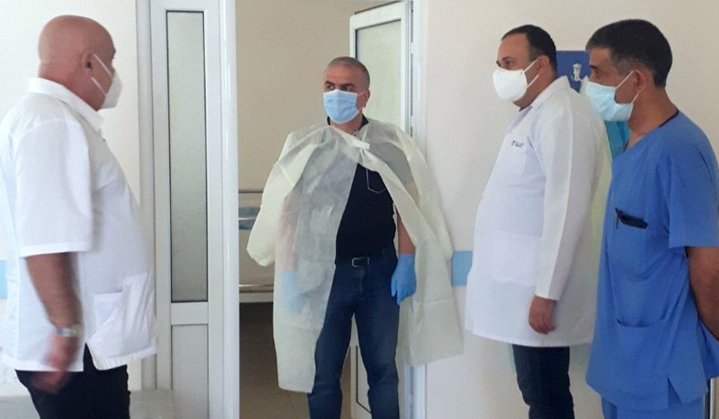 Կորոնավիրուսի բռնկում՝ Սիսիանում ու Մեղրիում․ մարզպետն այցելել է Կապանի բժշկական կենտրոն