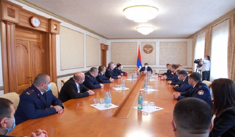 ԱՀ նախագահը պետական բարձր պարգևներ է հանձնել ՔԿ մի խումբ աշխատակիցների