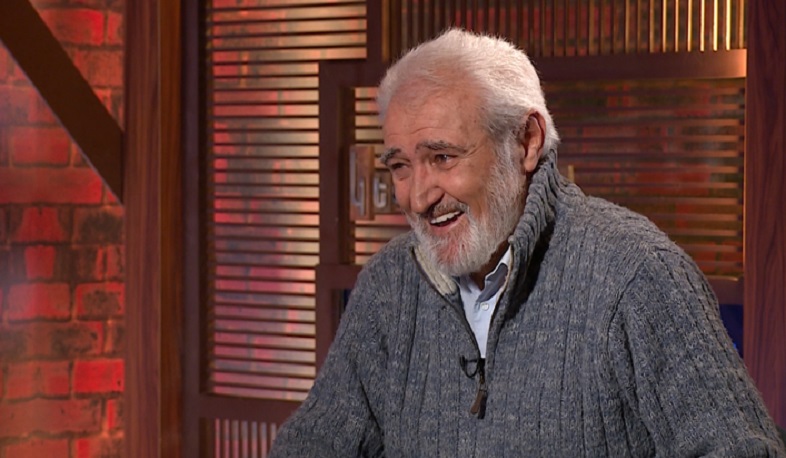 Նախագահը ծննդյան 80-ամյակի առթիվ շնորհավորել է Ռազմիկ Դավոյանին