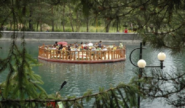 Բարեկարգվում է Ջերմուկի զբոսայգին